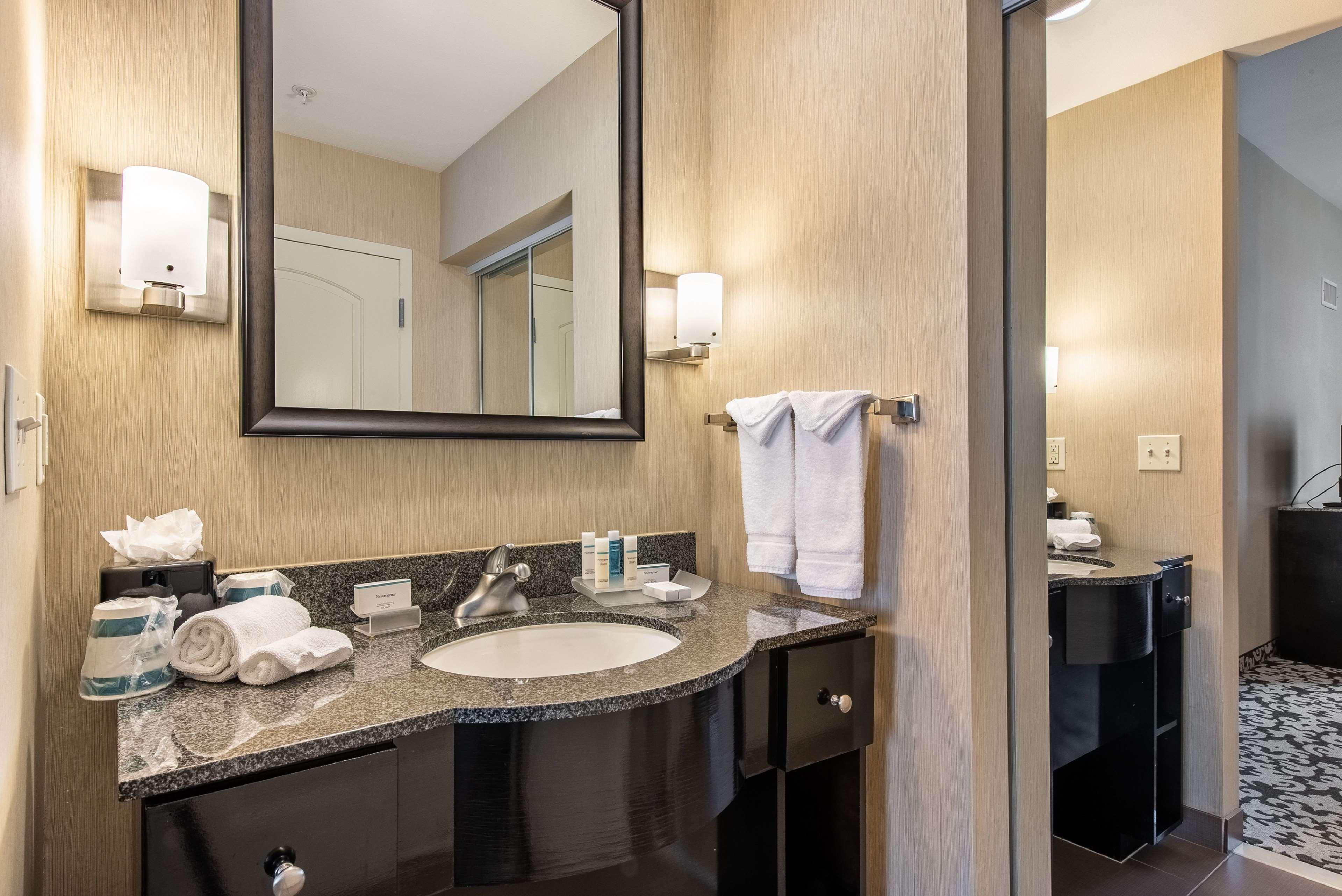 Homewood Suites By Hilton Oxnard/Camarillo Ngoại thất bức ảnh